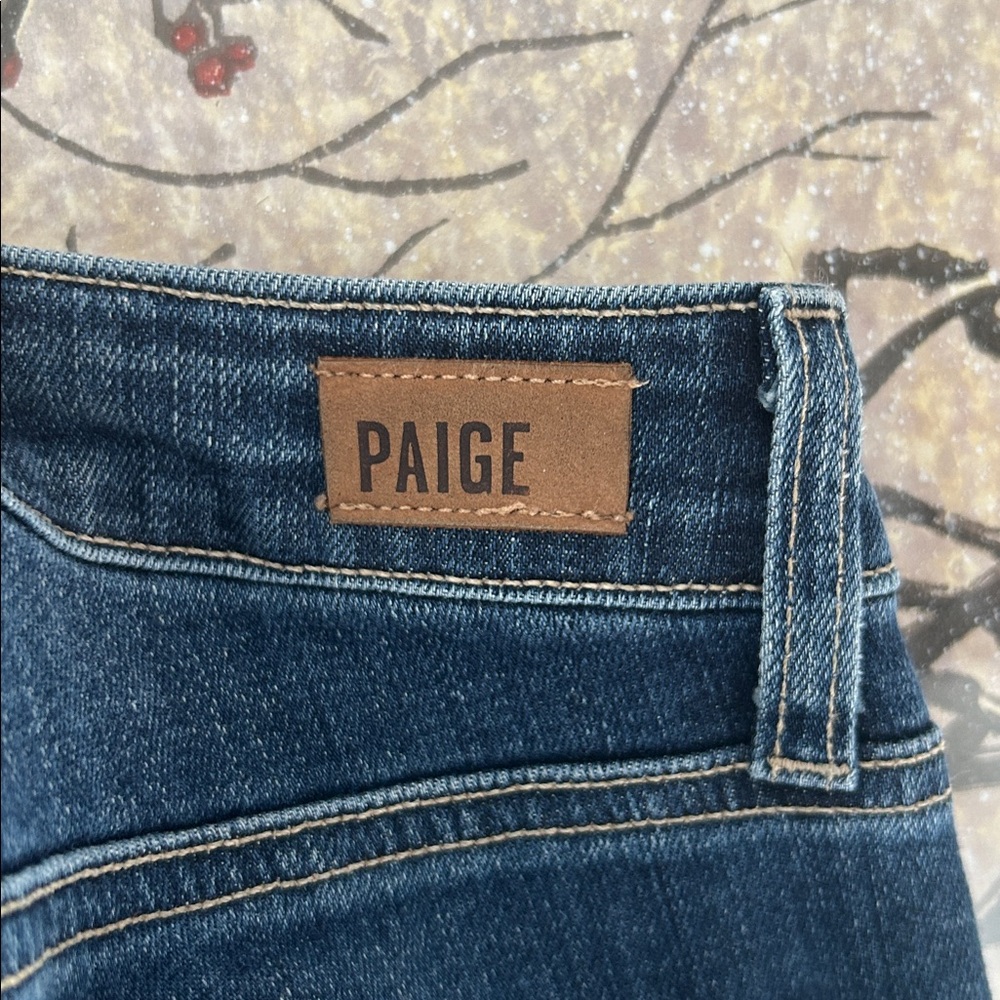 PAIGE Jeans Hoxton Ankle in Sandy/Undone Hem - Picture 8 of 9